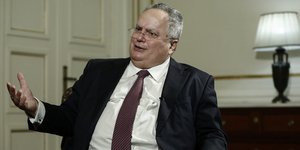 Ο Νίκος Κοτζιάς (Φωτογραφία: ΑΠΕ-ΜΠΕ/ΓΙΑΝΝΗΣ ΚΟΛΕΣΙΔΗΣ)