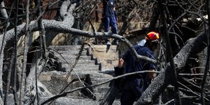 Μάτι-η επόμενη μέρα/Φωτογραφία: Eurokinissi/ΓΙΑΝΝΗΣ ΠΑΝΑΓΟΠΟΥΛΟΣ