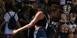 Από την 1η Μαΐου μέχρι την 31η Οκτωβρίου κάθε έτους