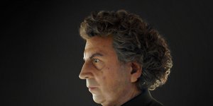 To κέρινο ομοίωμα του Μίκη Θεοδωράκη /Φωτογραφία intime news