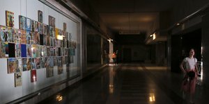 Στο σκοτάδι ο σταθμός μετρό στο Σύνταγμα(Φωτογραφία: IntimeNews/ΣΤΕΦΑΝΟΥ ΣΤΕΛΙΟΣ)