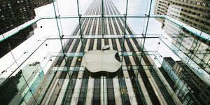 Apple: Η πρώτη αμερικανική εταιρεία με αξία 1 τρισεκατομμύριο δολάρια (Φωτογραφία: AP)
