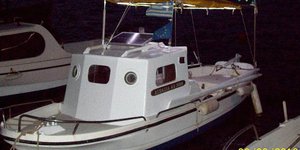 Η βάρκα «Ασπασία» που ανετράπη ανοικτά των Οινουσσών -Φωτογραφία: facebook