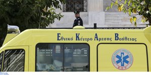 ΕΚΑΒ/ Φωτογραφία intime news
