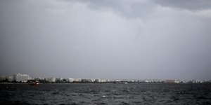 Συννεφιά στη Θεσσαλονίκη (Φωτογραφία: IntimeNews/ΤΟΣΙΔΗΣ ΔΗΜΗΤΡΗΣ)