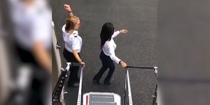 Πιλότος κάνει Kiki Challenge!