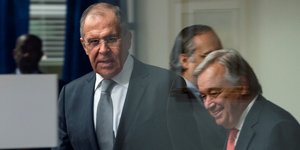 Σεργκέι Λαβρόφ & Αντόνιο Γκουτέρες (Φωτογραφία: AP Photo/Craig Ruttle)