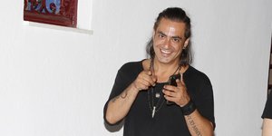 Ο τραγουδιστής Διονύσης Σχοινάς /Φωτογραφία: NDP Photo Agency