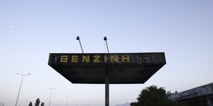 Η Ελλάδα είναι η 2η ακριβότερη χώρα στην Ευρωζώνη στην τιμή της αμόλυβδης / Φωτογραφία: Menelaos Myrillas / SOOC