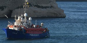 Η Μάλτα βρίσκεται σε διένεξη με την Ιταλία ως προς τις διασώσεις και την υποδοχή των μεταναστών