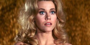 Η Τζέιν Φόντα σε σκηνή από την ταινία Barbarella. Φωτογραφία: YouTube