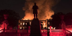 Φωτιά στο Εθνικό μουσείο του Ρίο ντε Τζανέριο- Φωτογραφία: AP