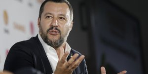 Ο Ματέο Σαλβίνι (Φωτογραφία: AP/ Luca Bruno)