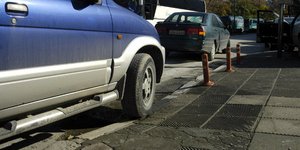 Παρκάρουν όπου βρουν