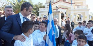 Στις Βρύσες Αποκορώνου ο Κυριάκος Μητσοτάκης