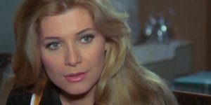 Η Αιμιλία Υψηλάντη στην ταινία «Ο Άνθρωπος που έσπαγε πλάκα»