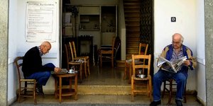 Χρέη σε νοικοκυριά και επιχειρήσεις