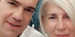 Στο περιθώριο της ΚΕ