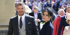 Το ζεύγος Μπέκαμ στον γάμο της Μέγκαν Μαρκλ