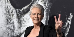 Η Τζέιμι Λι Κέρτις στο κόκκινο χαλί