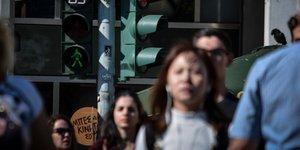 Πεζοί στο κέντρο της Αθήνας/Φωτογραφία: Eurokinissi