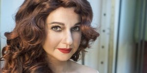 «Εσμεράλδα» η Νάντια Κοντογιώργη 