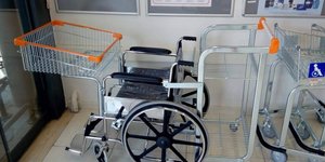 Καρότσια για ΑμΕΑ στον Σκλαβενίτη/ Φωτογραφία: Facebook