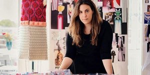 H Ελληνίδα σχεδιάστρια Μαίρη Κατράντζου