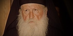 Βοηθός επισκόπου του Αρχιεπισκόπου Αθηνών και πάσης Ελλάδος Ιερωνύμου