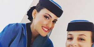 Η Ελληνίδα αεροσυνοδός του σαλτανάτου του Ομάν/ Φωτογραφία:thebest.gr 