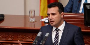 ΠΓΔΜ: Βρήκε τους 80 βουλευτές ο Ζάεφ -Πέρασαν οι συνταγματικές αλλαγές -AP