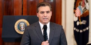 Ο δημοσιογράφος του CNN Τζιμ Ακόστα -Φωτογραφία: AP Photo/Evan Vucci