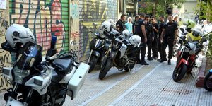 Αστυνομικοί στο σημείο που έχασε τη ζωή του ο Ζακ Κωστόπουλος / Φωτογραφία: Intimenews/ΚΑΠΑΝΤΑΗΣ ΔΗΜΗΤΡΗΣ