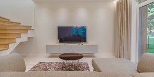 Στο εσωτερικό ενός design σαλονιού/ Φωτογραφία: Pexels/ Vecislavas Popa