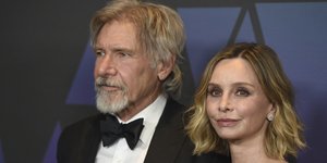 Ο Χάρισον Φορντ με την Καλίστα Φλοκχαρτ