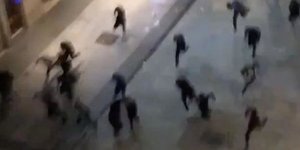 Τρόμος στην Γαλλία με πάνω από 100 συλλήψεις μασκοφόρων