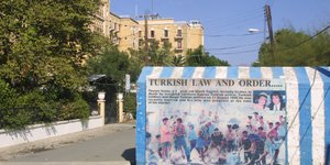 Ανοίγουν δύο νέα οδοφράγματα προς τα κατεχόμενα. Φωτογραφία: Eurokinissi