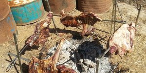 Το αντικριστό είναι... τρόπος μαγειρέματος / Φωτογραφία: Twitter