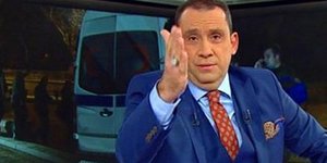 Ο παρουσιαστής Ερκαν Ταν / Φωτογραφία: Twitter