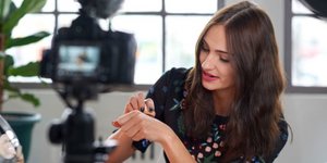 Influencer /Φωτογραφία: Shutterstock/Demant