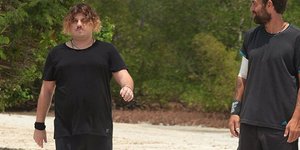 O Tζον Καγιούλης (αριστερά) είναι ο νέος παίκτης του reality/ Φωτογραφία: nomadsant1/Instagram