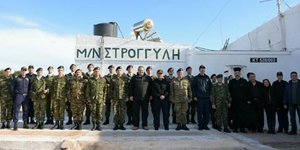 Ο υπουργός Αμυνας Π. Καμμένος στη νήσο Στρογγύλη -Φωτογραφία: ΥΕΘΑ