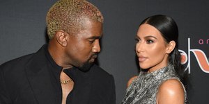 Ο Κάνιε Γουέστ και η Κιμ Καρντάσιαν (Φωτογραφία: Evan Agostini/Invision/AP)