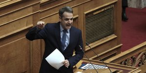 Ο Κυριάκος Μητσοτάκης στο βήμα της Βουλής -Φωτογραφία: Intimenews/ΛΙΑΚΟΣ ΓΙΑΝΝΗΣ