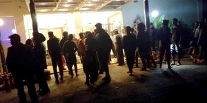 Η φωτιά στο ξενοδοχείο στο Πόρτο Χέλι που φιλοξενεί πρόσφυγες τέθηκε υπό έλεγχο -Φωτογραφία: ΑΠΕ-ΜΠΕ/ ΜΠΟΥΓΙΩΤΗΣ ΕΥΑΓΓΕΛΟΣ