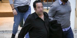 Ενώπιον της ανακρίτριας βρέθηκε ο γνωστός ενεχυροδανειστής/ Φωτογραφία: EUROKINISSI- ΒΑΣΙΛΗΣ ΡΕΜΠΑΠΗΣ