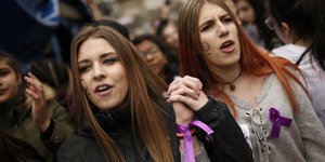 Βία κτά των γυναικών