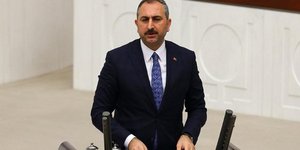 Ο Τούρκος υπουργός Δικαιοσύνης Αμπντουλχαμίτ Γκιουλ / Φωτογραφία: Facebook