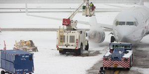 Καναδάς: Επιβάτες αποκλείστηκαν για τουλάχιστον 13 ώρες μέσα σε αεροσκάφος (Φωτογραφία αρχείου: AP Photo/Andrew Harnik)