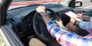 Δίπλωμα οδήγησης /Φωτογραφία: Shutterstock